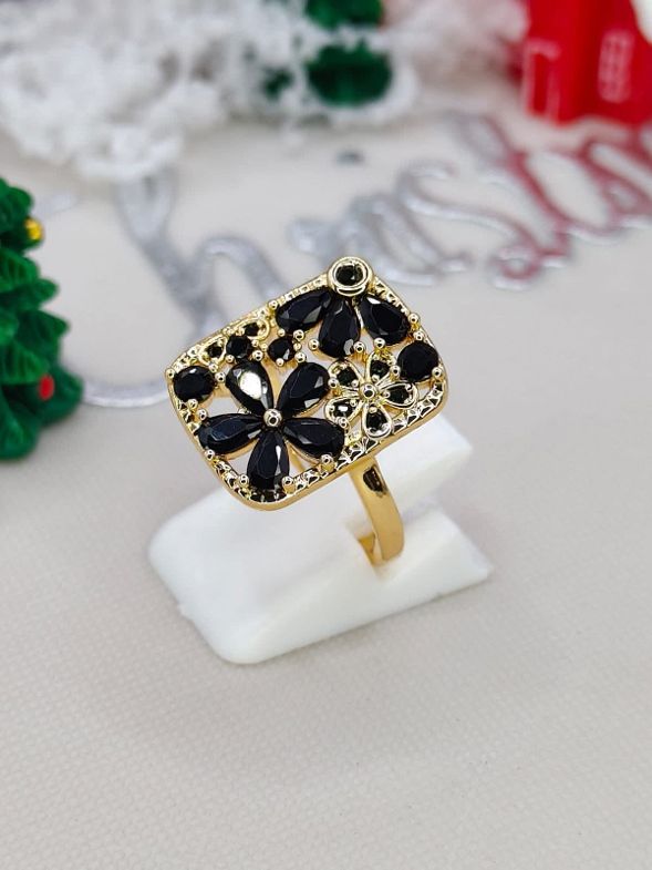 Pierścionek z czarną cyrkonią – stal chirurgiczna 316L regulowany