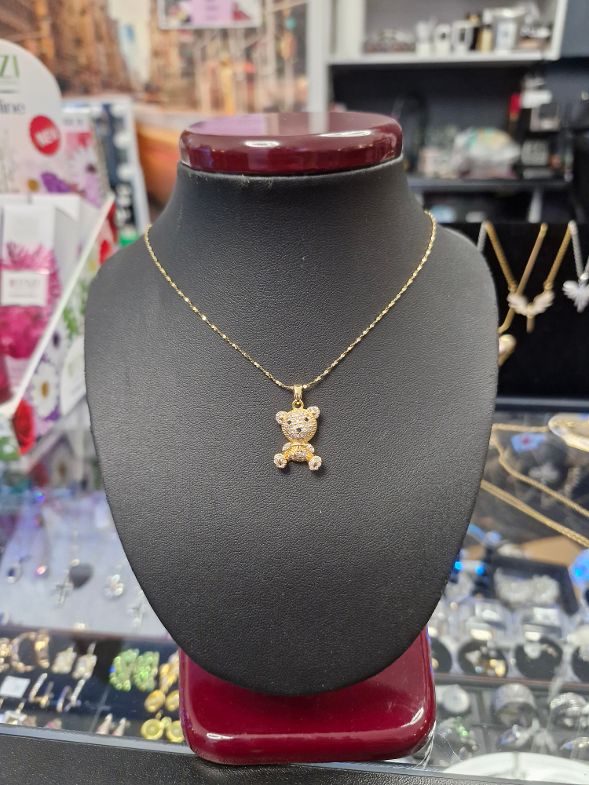 Naszyjnik z zawieszką miś z cyrkoniami – stal chirurgiczna