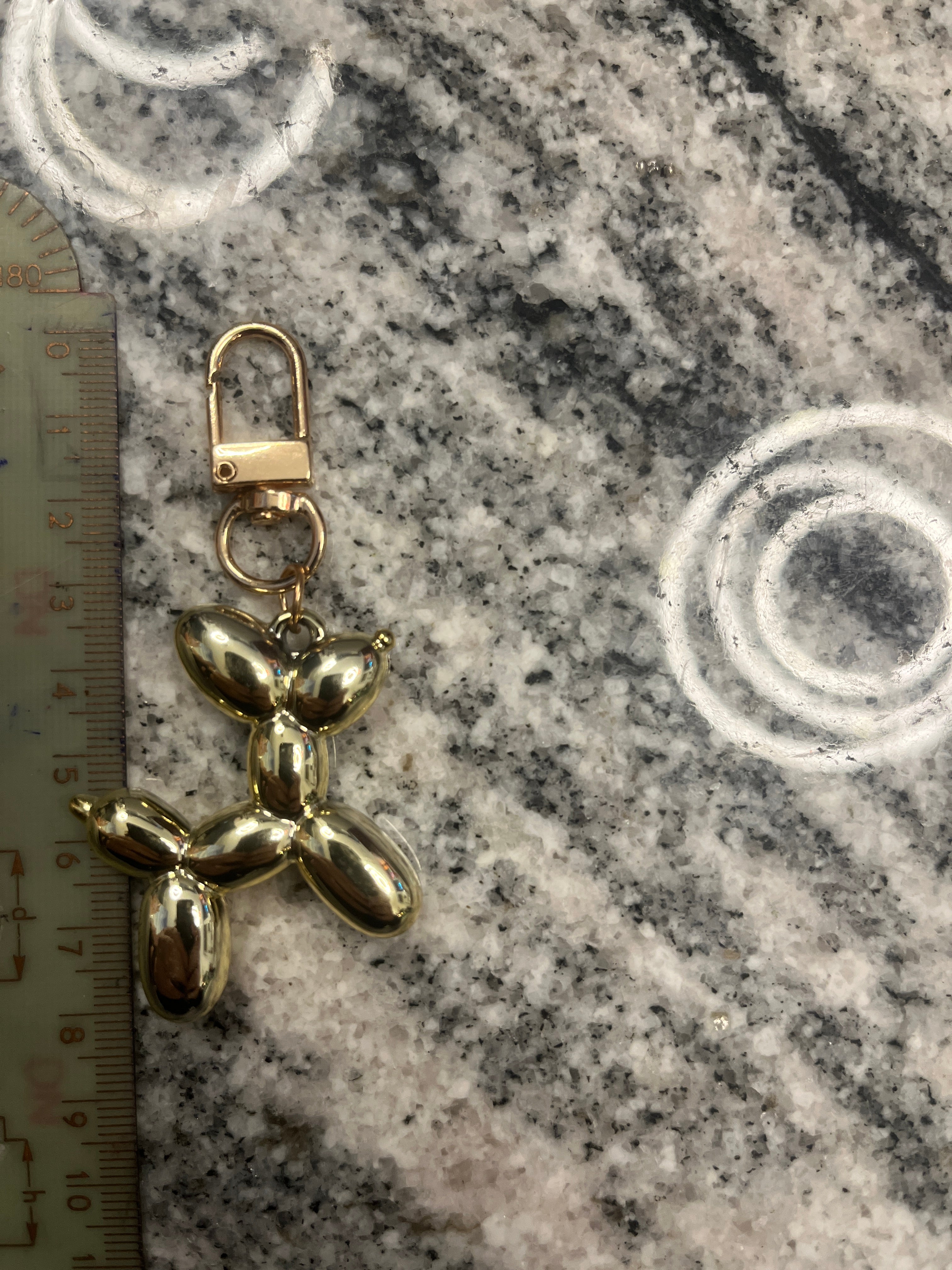 Brelok / Zawieszka Balloon Dog – Metaliczny Piesek - Mix Kolorów