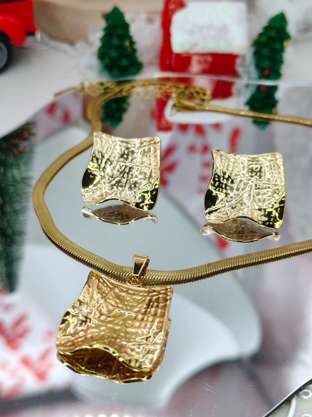 Złoty Zestaw Biżuterii Premium – Kwadrat | Stal Chirurgiczna